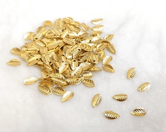 30 or 120 raw brass leaf charms, pretty 4x7mm metal finishing elements, tiny dangles for beaded jewelry, DIY jewelry Ref: 9