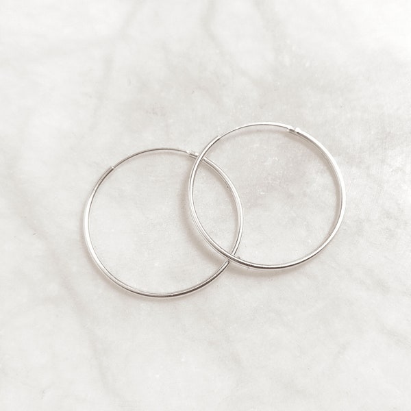 1 or 4 pairs of sterling silver hoops with endless clasp, minimalist & classy hoop earrings for Neomi design, simple silver earrings Ref: 1