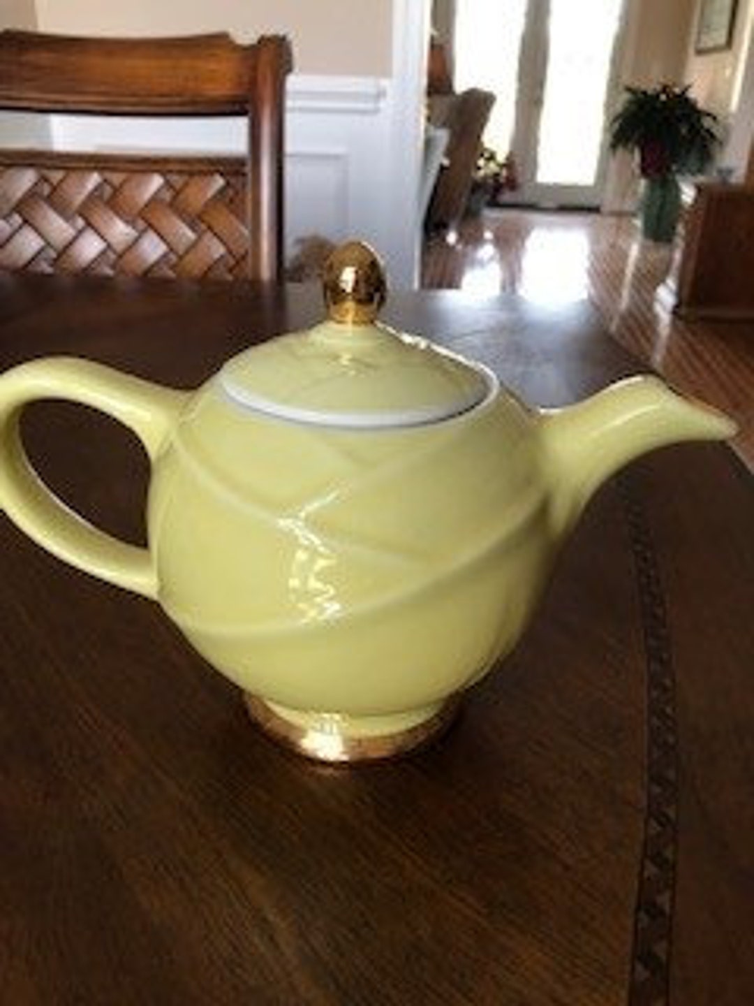 Vintage Halls Yellow Teapot With Lid 6 Cup Gold Trim 0219 Etsy