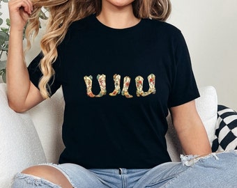 Floral Western shirt, Western Graphic Tee for Women, Cowgirls shirt,  Country Concert Tee, Western Graphic Tee for Women, Cute Country Shirt