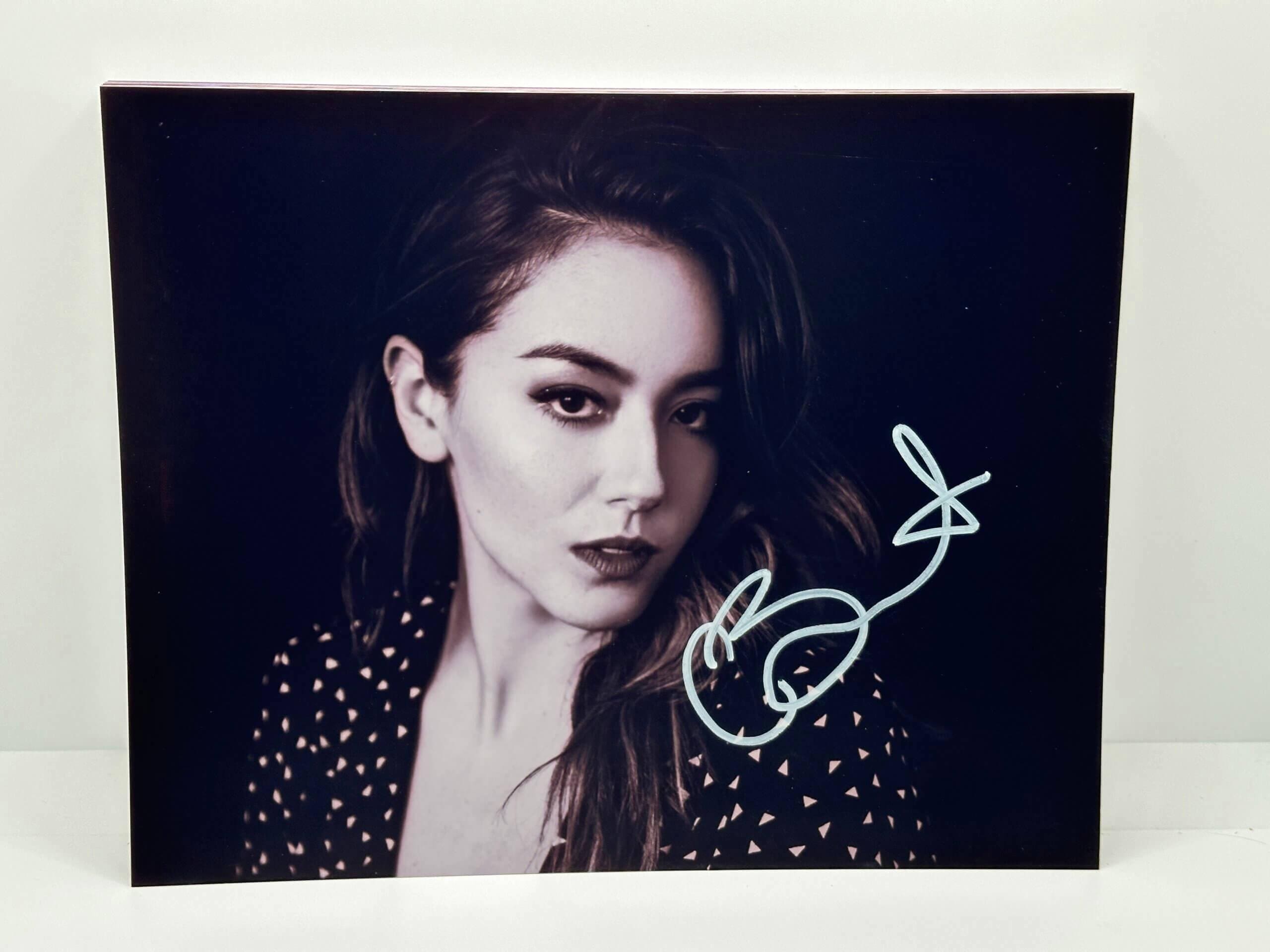 クロエ・ベネット 白黒写真 サイン入り 正規品 8x10 COA - Etsy 日本