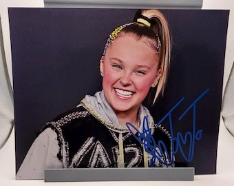 JoJo Siwa Extremely RARE Signed Autographed Photo Authentic 8X10 COA