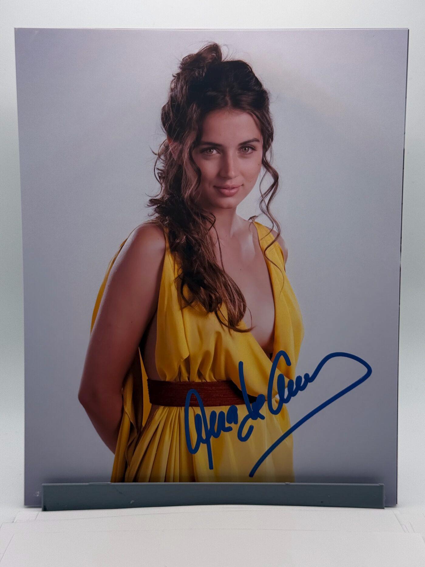 Ana de armas signed - Etsy 日本