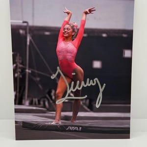 Olivia dunne photos - Etsy 日本