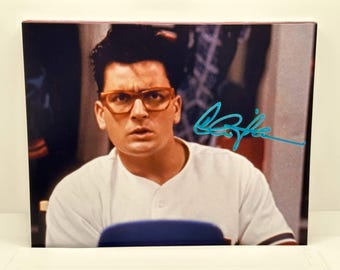 チャーリー・シーンのサイン入り11 x 14写真（ベケット認証済み