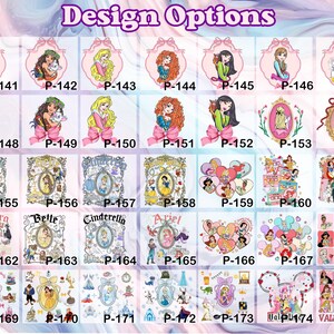 Puede incluir: Una colecci&oacute;n de dise&ntilde;os con tem&aacute;tica de princesas, cada uno con un personaje diferente en un marco rosa. Los dise&ntilde;os incluyen ilustraciones de princesas, con nombres y n&uacute;meros como P-141, P-142 y P-143.