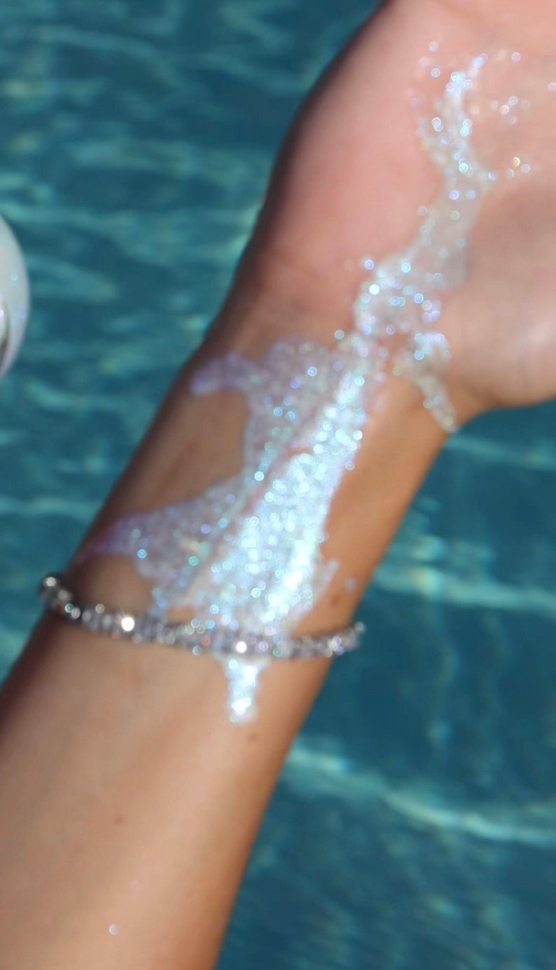 Body Shimmer, huile sèche, surligneur brillant, brillance du corps, peau éclatante, brillante haute luminosité pour le visage, maquillage pour le corps, cosmétiques imperméables, teinte bleue image 4
