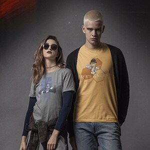 Bees Knees Unisex t-shirt