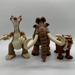 Articulated Ice Age characters