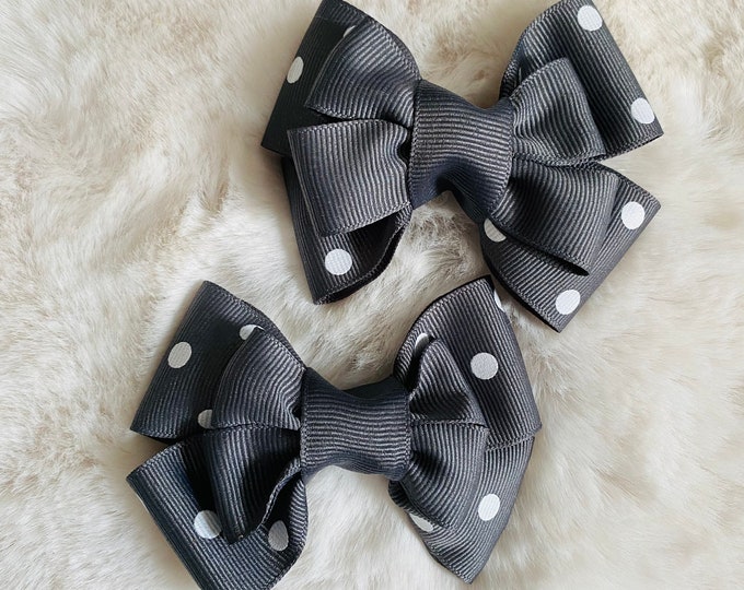 Grey & White Polkadot Medium Bows