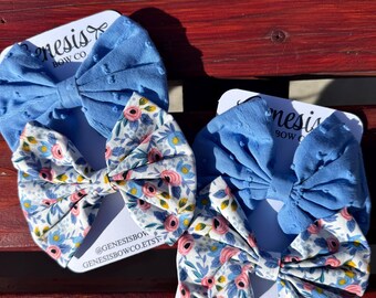 Lazos para el pelo azules y flores, lazos primaverales, lazos para niñas, lazos medianos, accesorios para el pelo, diademas para bebé, lazos azules