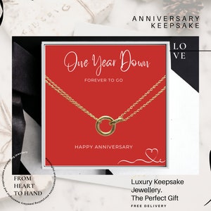 Cadeau ketting eerste jaar jubileum, één jaar down Forever To Go, huwelijksjubileum vrouw 1 jaar, in een luxe linnen doos, papieren jubileum