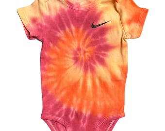 Nike Tie dye Toddler Onesies, Tie dye onesies, Nike baby, tie dye, Nike Toddler, Hand dyed Onesies, 24 Months, baby onesies, tie dye fashion