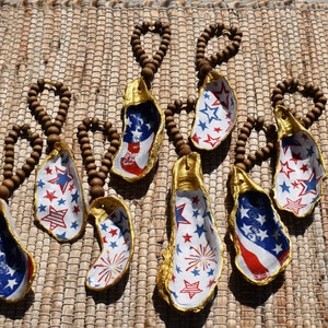 4th of July, Red White and Blue, Patriotic Ornament, Decoupage Shell, Tray Decor, Oyster Shell, Hostess Gift, Table Decor, Napkin Ring