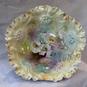 Adorable RS Prussia Large Porcelain Bowl