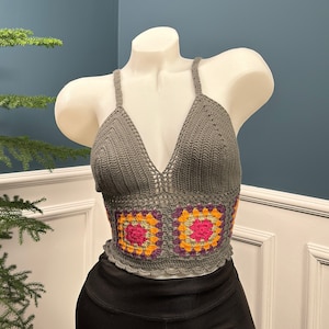 Gray crochet bustier, Crochet Gray Crop Top with granny motif, Unusual Gray Bustier