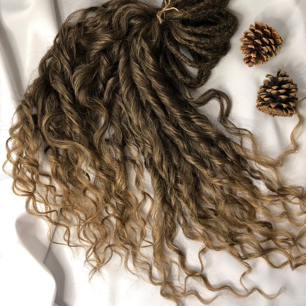 Wavy ombre brown dreadlocks handmade, lightweight and realistic synthetic dreads - customizable length and thickness