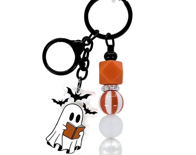 Spooky Ghost Keychain: Beaded Halloween Bag Charm