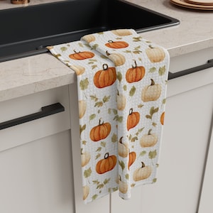 Pumpkin Print Fall Kitchen Towel, Halloween Dish Towel, Kitchen Towel, Cute Fall Decor, Pumpkins, Autumn, Festive, Farmhouse