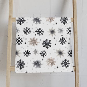Christmas Bathroom Hand Towel, Snowflakes, Winter Hand Towel, Festive Bathroom Decor, Christmas Gift, Minimalist, College Apartment