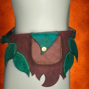 Leather Belt with Pouch PDF Pattern: Leaf Design for LARP, Cosplay
