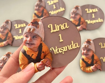 1st Birthday, Wood Baby Photo Magnet, Personalized Magnet, Birthday Party Favour, Plexi Magnet, Bulk Gifts, Baby Birthday, Baptism Favour