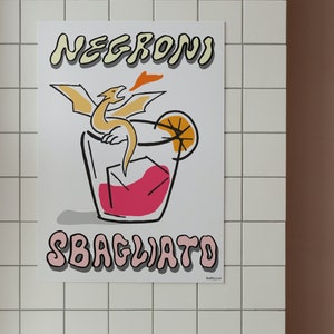 Negroni Sbagliato Emma D&#39;Arcy Targaryen House of Dragons Cocktail Wall Art Print Drinking Poster Quirky Simple Illustration Digital Download