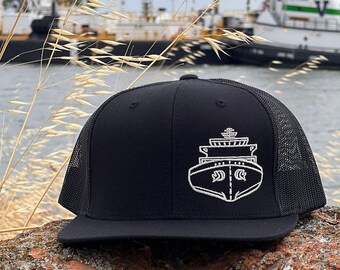 Ship Vessel embroidered Richardson 511 snapback trucker hat