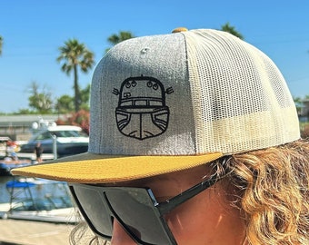 Wake Surf Boat embroidered Richardson 511 snapback trucker hat
