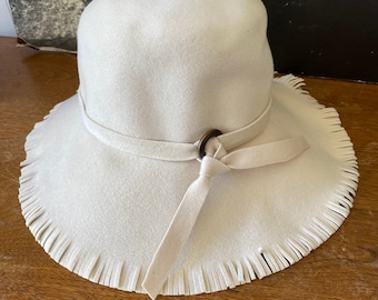 Vintage BoHo Cream Wide Brim Floppy Hat Ivory Australian Wool Felt Hat: 4.5 Inch Floppy Brim Boho  main image 2