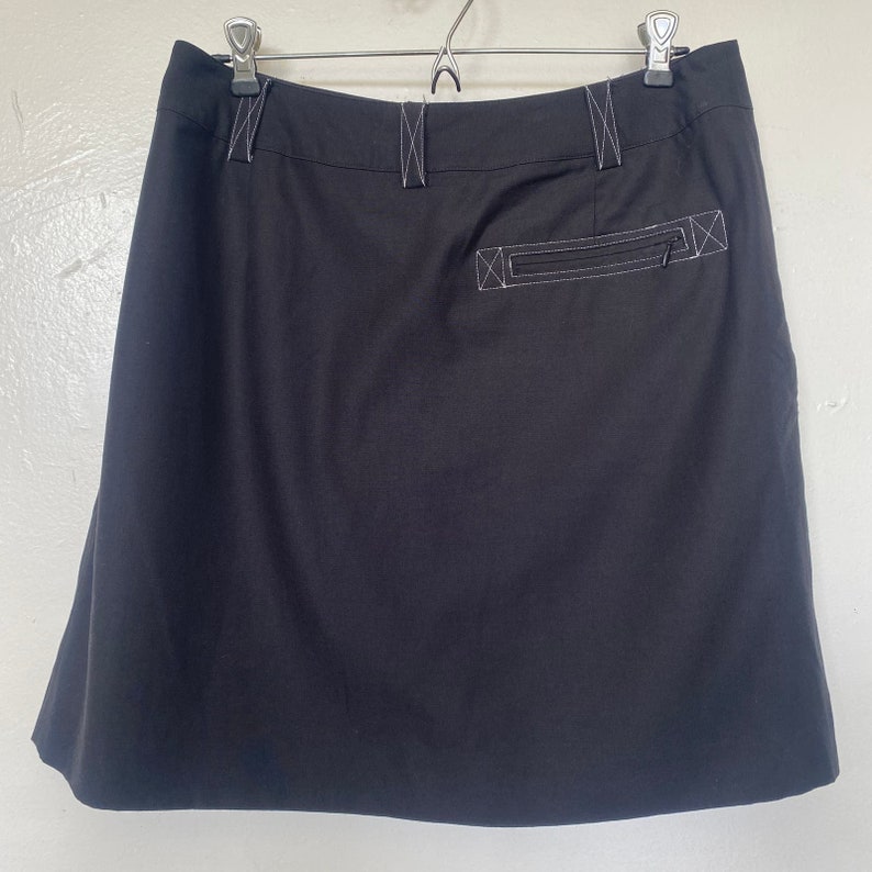 Mini jupe plissée noire Liz Claiborne Golf avec poches printemps-été image 5