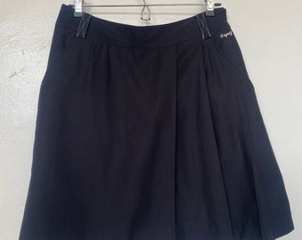 Mini jupe plissée noire Liz Claiborne Golf avec poches printemps-été