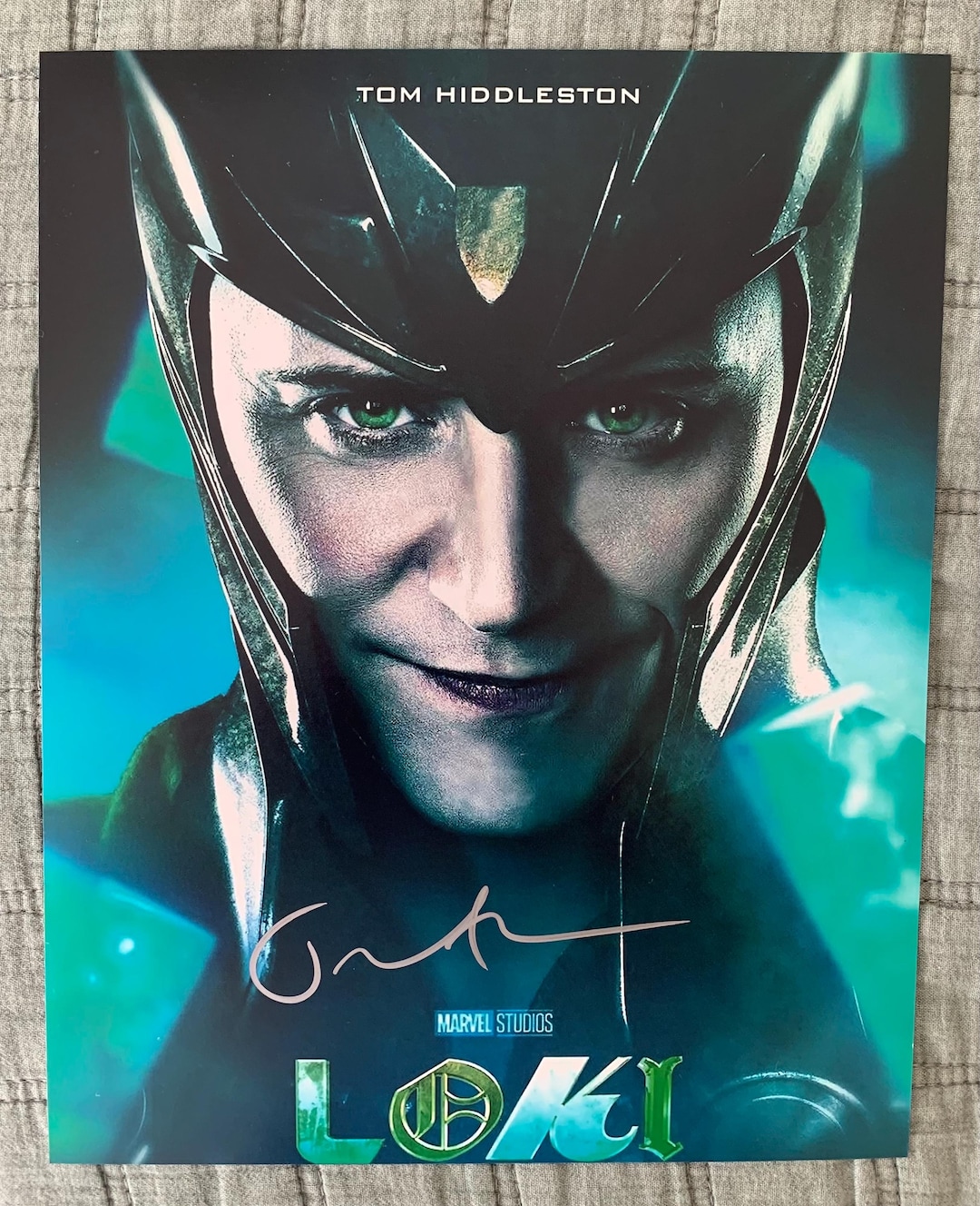 Tom Hiddleston Hand Signed 8x10 Photo With COA Etsy