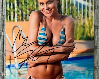 Carmen Electra Hand Signed 8x10 Photo With COA