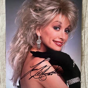 Dolly Parton autografada à mão 8x10 foto com COA