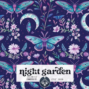 Puede incluir: Un patrón sin costuras que presenta un diseño repetitivo de polillas azules y verdes, lunas crecientes y flores moradas sobre un fondo azul oscuro. El texto "night garden" está en el centro de la imagen.