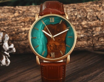 Reloj de madera de resina grabado con correa de cuero marrón, reloj para hombre, regalo personalizado para novio, regalo de aniversario para él, regalo de marido