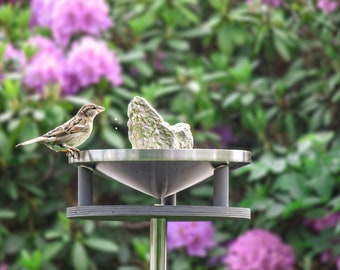 LicusDesign Vogeltränke mit Ständer wetterfest Vogelbad Vogelwasserstelle aus Holz und Edelstahl