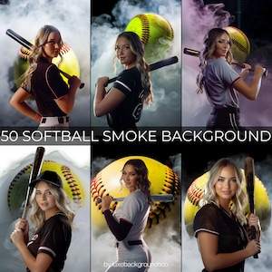 Peut inclure: Cinq joueuses de softball posent devant un fond de fumée avec un ballon de softball devant chacune d'elles. Les joueuses portent des uniformes de softball noirs et blancs. L'arrière-plan est un dégradé de fumée violette, bleue et blanche.