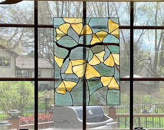 Stained Glass Ginkgo Leaf Window Hanging Suncatcher, Stained Glass Panel Art, Nature Stained Glass Art, Custom Wall Hanging for Home Decor.