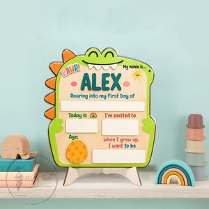 Personalized First Day School Sign, Back to School Sign, Kindergarten 1st Day of School Sign Reusable, Custom First Day School Sign