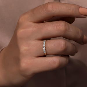 Solid Gold Baguette Diamond Eternity Band, Minimalist Wedding Band, Dainty Gold Ring for Women, Stackable Baguette Cut Diamond Jewelry