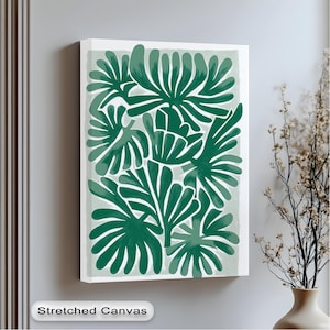 Tropical Leaf Wall Art: Modern Green Botanical Print with Gold Frame