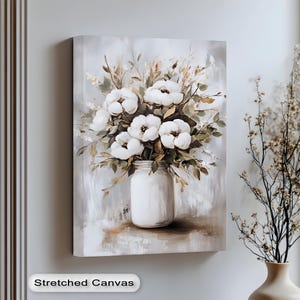 Neutrale weiße Blumenwandkunst - Elegante Leinwand oder Poster mit Baumwollblüten, rustikaler Goldrahmen für Wohnzimmer oder Eingangsbereich