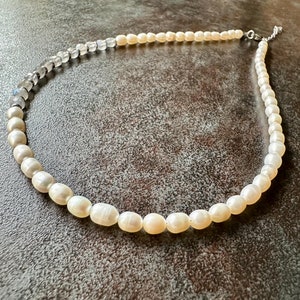 Handmade pearl necklace with freshwater pearls and labradorite, stainless steel, gift idea, elegant necklace, chain, jewelry, gemstone necklace