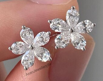 モアッサナイト 花形スタッドピアス モアッサナイトフラワースタッドピアス – 繊細な輝きを放つ花々