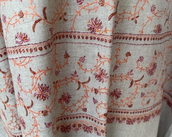 Hand Embroidered Pashmina Shawl | Jamavar Floral Design