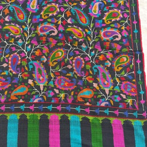 Elegant Kani Pashmina Wrap – Softl with Motifs | Pure handmade luxury kani shawl with elegent color combination | warm with royal look