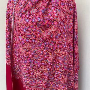 Diseñador rojo sangre Pashmina Papermache trabajo Jamavar / 100% hecho a mano Pashmina pura / Bordado de aguja / Cálido suave y hermoso / 40x80 pulgadas