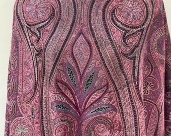 The Antique Silk Rumal With kashmiri Sozni Embroidery| Made in Kashmir India | 80X80 Inch | Luxury item | 100% condition